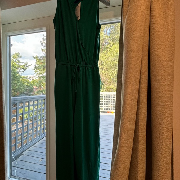Knox Banyan Jumpsuit in green - Picture 6 of 7